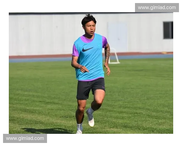 围绕2016赛季全球足球联赛排名走势的深度观察与趋势解析报告蓝前瞻