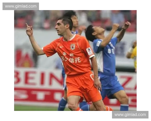 越南足球联赛外援风云：国际球员如何影响本土联赛的竞争格局